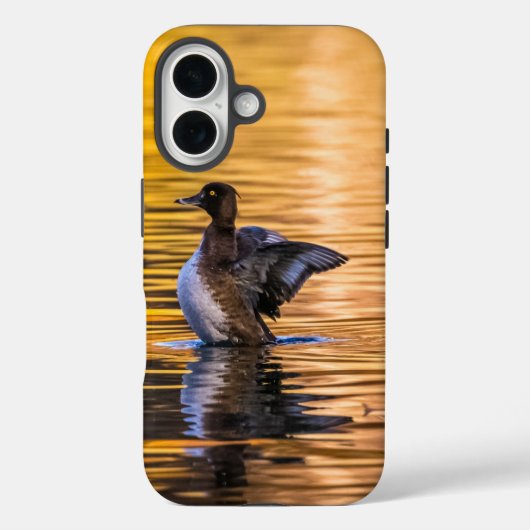 Coques Case-Mate iPhone Oeil d'or sur un lac d'or (Verso)