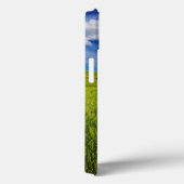 Coques Case-Mate iPhone Old Barn Surrounded by Spring Wheat Field 1 (Verso / Droite)