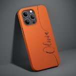 Coque Pour iPhone 14 Orange Black Elegant Calligraphie Nom du script<br><div class="desc">Orange Shimmer White Elegant Calligraphy Script Personnalisé Nom iPhone 14 Smart Phone Boîtes dispose d'un design moderne et tendance simple et élégant avec votre nom personnalisé dans élégante calligraphie manuscrite typographie sur un arrière - plan shimmer orange métallique. Conçu par ©Evco Studio www.zazzle.com/store/evcostudio</div>