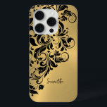 Coque iPhone 15 Pro Ornement Arrière - plan d'or métallique<br><div class="desc">Élégant ornement en dentelle tourbée noire sur une image de l'or métallique brossé en aluminium.</div>