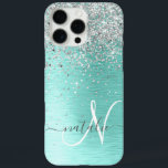 Coques iPhone 16 Pro Max Parties scintillant argentée turquoise en métal br<br><div class="desc">Personnalisez facilement ce design branché de boîtier de téléphone chic avec une jolie parties scintillant brillante en argent sur un arrière - plan métallique brossé turquoise.</div>