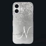 Coques iPhone 16 Parties scintillant en métal brossé argenté Nom du<br><div class="desc">Personnalisez facilement ce design branché de boîtier de téléphone chic avec une jolie parties scintillant brillante en argent sur un arrière - plan métallique brossé en argent.</div>