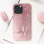 Case-Mate iPhone Case Parties scintillant en métal brossé rose pâle Nom<br><div class="desc">Personnalisez facilement ce design branché de boîtier de téléphone chic avec une jolie parties scintillant brillante rose vif sur un arrière - plan métallique brossé rose vif.</div>