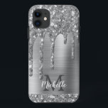 Case-Mate iPhone Case Parties scintillant gris argent monogramme gouttes<br><div class="desc">Parties scintillant moderne, gris argent ceinturé goutte nom et coque iphone monogrammé. Ce design présente des gouttes brillantes de parties scintillant gris argenté sur arrière - plan en métal brossé gris avec personnalisation monogramme initial et modèle texte de prénom. Un cadeau féminin parfait. Si vous avez besoin d'aide ou d'articles...</div>