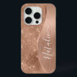 Coque iPhone 15 Pro Parties scintillant métal Rose or personnalisé<br><div class="desc">Personnalisez facilement ce boîtier rose en métal brossé or et en faux parties scintillant glamour à motif de téléphone avec votre propre nom personnalisé.</div>