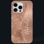 Coque iPhone 15 Pro Max Parties scintillant métal Rose or personnalisé<br><div class="desc">Personnalisez facilement ce boîtier rose en métal brossé or et en faux parties scintillant glamour à motif de téléphone avec votre propre nom personnalisé.</div>