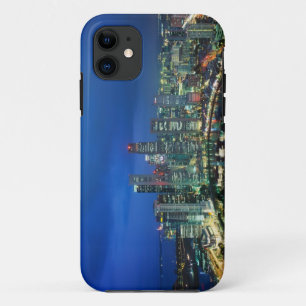 Coque iPhone 11 Paysage urbain de Singapour la nuit, Singapour