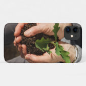 Coques Case-Mate iPhone Petit chêne dans les mains d'une femme (Dos (Horizontal))