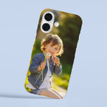 Coques iPhone 16 Photo personnalisée<br><div class="desc">Créez un étui téléphonique personnalisé unique personnalisé avec votre photo préférée ! Que ce soit une photo de vos enfants, animaux de compagnie, famille, ou tout moment mémorable, notre modèle do-it-yourself vous permet de télécharger vos photos et de customiser le design avec votre propre texte. C'est une idée cadeau parfaite...</div>