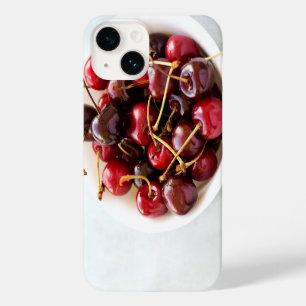 Coque Pour iPhone 14 Photographie de Cerises Rouges Fraîches dans un Bo