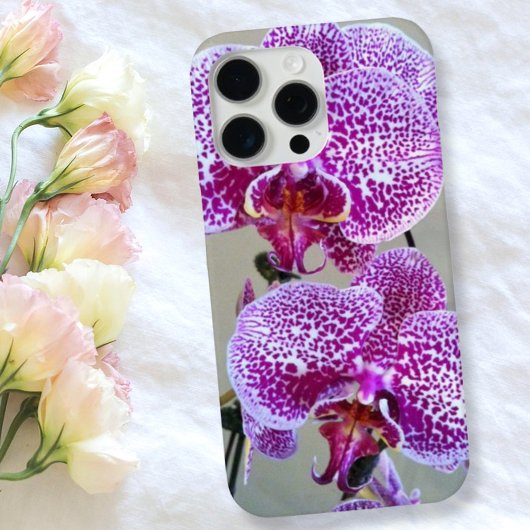 Coques Case-Mate iPhone Photographie de gros plan de l'orchidée violette
