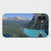 Coques Case-Mate iPhone Randonneur surplombant le lac aux couleurs turquoi (Dos (Horizontal))