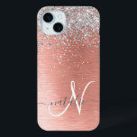 Coque iPhone 15 Mini Rose Gold brossé Parties scintillant métallique No<br><div class="desc">Personnalisez facilement ce boîtier de téléphone design chic branché avec une jolie parties scintillant brillante en argent sur un arrière - plan métallique brossé en or rose.</div>