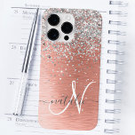 Coque Pour Pour iPhone 14 Pro Max Rose Gold Jolie fille Parties scintillant argent b<br><div class="desc">Personnalisez facilement ce design branché de boîtier de téléphone chic avec une jolie parties scintillant brillante en argent sur un arrière - plan métallique brossé en or rose.</div>