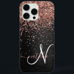 Coques iPhone 16 Pro Max Rose personnalisé Parties scintillant or noir Étin<br><div class="desc">Personnalisez facilement ce design élégant et branché d'étui téléphonique avec une jolie parties scintillant brillante en or rose sur un arrière - plan métallique brossé noir.</div>