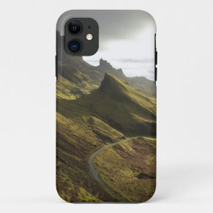 Case-Mate iPhone Case Route montant vers The Quiraing, île de Skye,