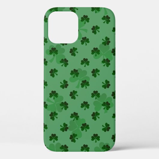 Coques Case-Mate iPhone Shamrocks verts sur Arrière - plan vert (Verso)