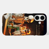 Coques Case-Mate iPhone Skeletons dans un bar (Verso (horizontal))