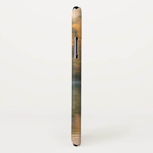 Coques Case-Mate iPhone Superbe 12 Point Buck Eaux d'automne Monogramme (Dos/Droite)