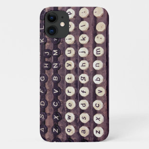 Case-Mate iPhone Case Touches sur une vieille machine à écrire