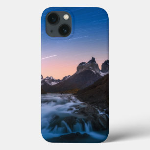 iPhone 13 Case Traînées d'étoile au-dessus de Torres Del Paine