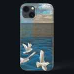 iPhone 13 Coque Trois mouettes blanches volent au-dessus de l'eau<br><div class="desc">Faut-il s'en aller ? Faites-le en choisissant ce tableau de l'artiste Tara Friel représentant trois mouettes volant au-dessus de l'eau. La vue des vagues de l'océan et les couleurs vives rendent ce design très réaliste.</div>