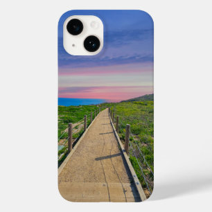 Coque Pour iPhone 14 Un long sentier de randonnée à Point Dume