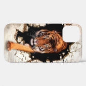 Coques Case-Mate iPhone Un tigre d'image 3d émerge des wallti détruits (Verso (horizontal))