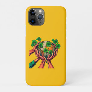 Case-Mate iPhone Case United in Green - Shamrock Motion Globe