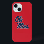 Coque Pour iPhone 15 Université du Mississippi | Ole Miss Script<br><div class="desc">Découvrez ces designs de l'Université du Mississippi ! Obtenez tous les derniers équipements de Mississippi Rebels ici. Tous ces produits Zazzle sont personnalisables avec votre année de classe, nom et club. Ces produits font des cadeaux parfaits pour l'étudiant Ole Miss University, les anciens élèves, la famille, l'ami ou le fan...</div>