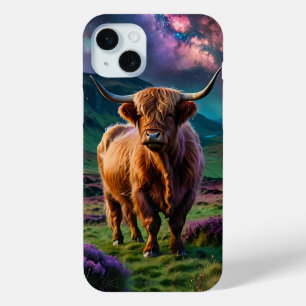 Coque iPhone 15 Mini Vache Highland sous les étoiles