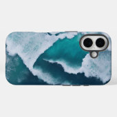 Coques Case-Mate iPhone vagues au milieu de la mer (Verso (horizontal))