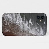 Coques Case-Mate iPhone Vagues se brisant sur une plage de sable (Dos (Horizontal))