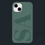 Coque Pour iPhone 14 Vert moderne initial minimal contemporain<br><div class="desc">Conception moderne de monogramme vert initial minimaliste de boîtier de téléphone contemporain.</div>