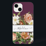 Coque Pour iPhone 14 Vintage Cassis Rose et Blanc Floral Fleurs élégant<br><div class="desc">Elégants roses vintages blancs,  roses antiques roses et rose avec des pivoines bordeaux entourent une zone de texte blanche qui encadre votre nom en calligraphie avec des fleurs de défilement sur un arrière - plan violet Cassis. Design graphique par Audrey Jeanne Roberts,  artiste et designer de renommée internationale,  copyright.</div>