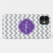 Coques Case-Mate iPhone Violet Monogram Grey Chevron Motif (Dos (Horizontal))