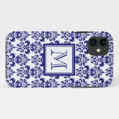 Coques Case-Mate iPhone Votre monogramme, motif 2 de damassé de bleu (Dos (Horizontal))
