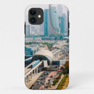 Etui iPhone Case-Mate Vue sur la ligne de métro et les gratte-ciel de la