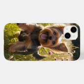 Coques Case-Mate iPhone Yorkshire Terriers Jouer dans l'herbe (Verso (horizontal))