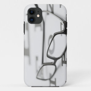Coques Pour iPhone Studio tiré des lunettes sur le diagramme d'oeil