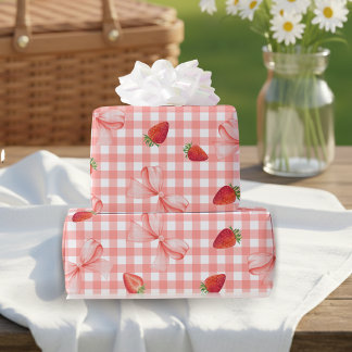 Coquette Berry Eerste Verjaardag Rood Gingham Cadeaupapier
