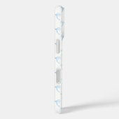 Coquette Bow Blue Monogram Initiaal iPhone 16 Hoes (Achterkant / Rechts)