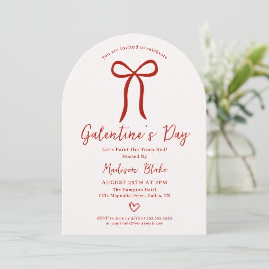 Coquette Bow Galentine's Day Invitation (Debout devant)