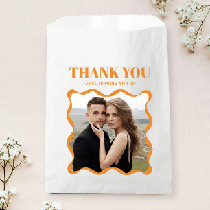 Coquette Curvy Ribbon Retro Wedding Bedankzakje