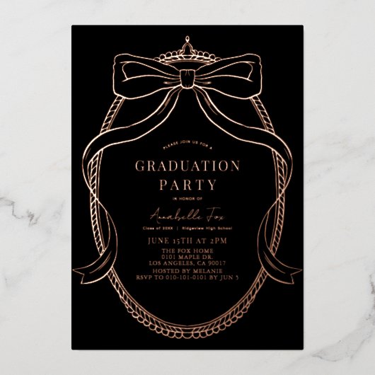Coquette Gold Bow Ribbon Black Graduation Party Folie Uitnodiging (Voorkant)