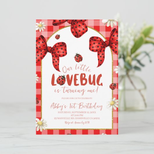 Coquette Red Bow Lovebug First Birthday Invitation (Debout devant)