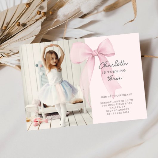 Coquette Rose Bow Photo Anniversaire Invitation