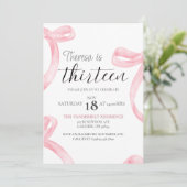 Coquette rose mignonne 13e anniversaire Invitation (Debout devant)