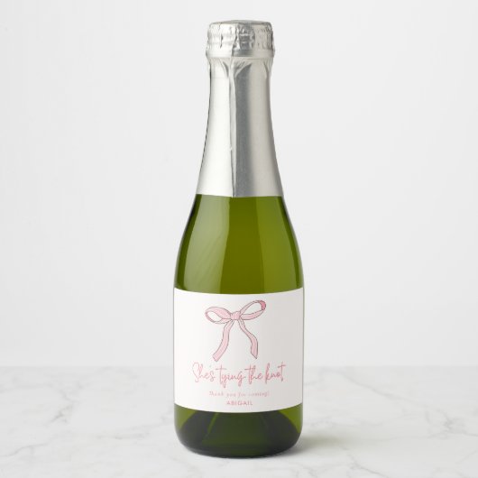 Coquette Roze Strik Bruiloft Feest Favor Sparkling Wijnetiket (Voorkant)
