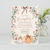 Coquette Wildflower Pumpkin Baby Shower Invitation (Debout devant)